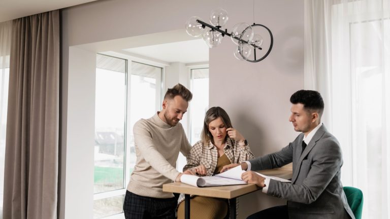 Certificat PEB : l&rsquo;étape clé avant de vendre ou de louer votre logement